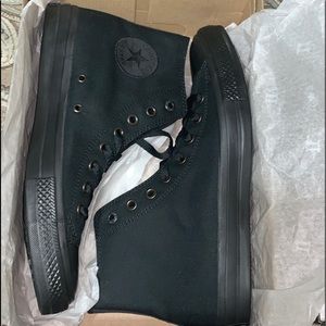 Converse mid tops
